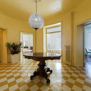 https://bed-and-breakfast-molanos-house.italymilanhotels.net